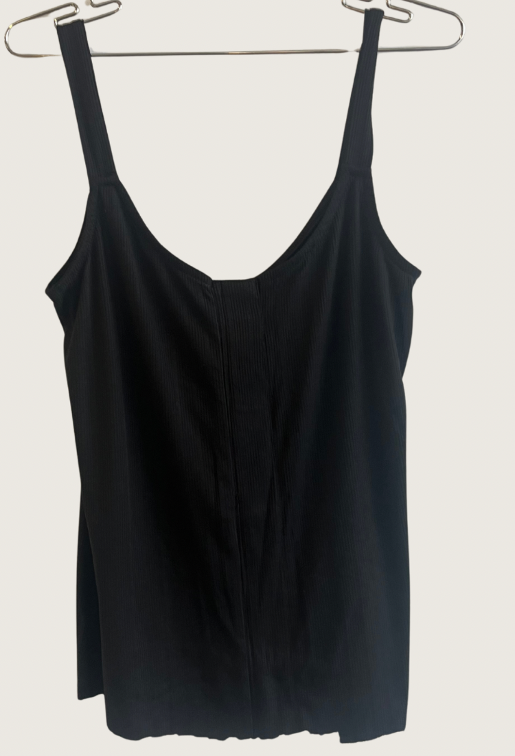 גופיית מור שחורה