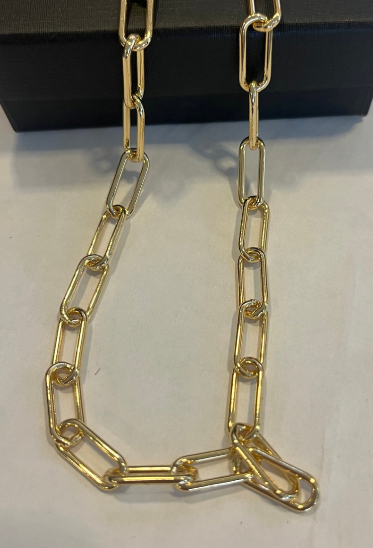 Thick lines necklace