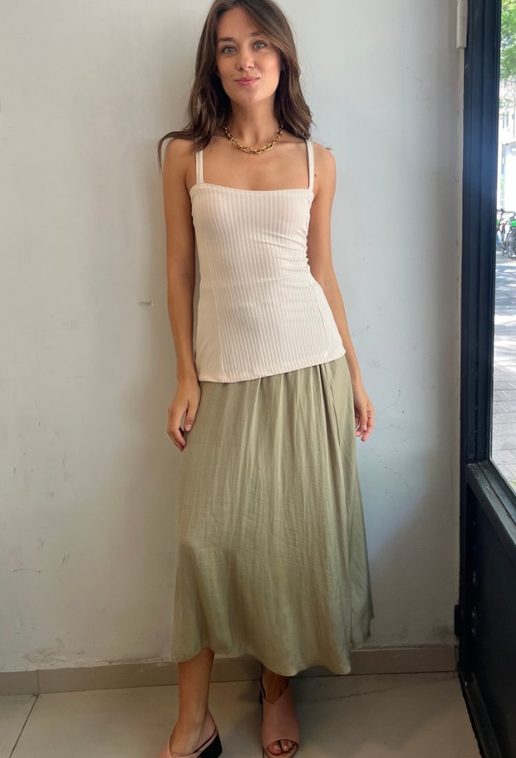 חצאית סו ירוק פיסטוק