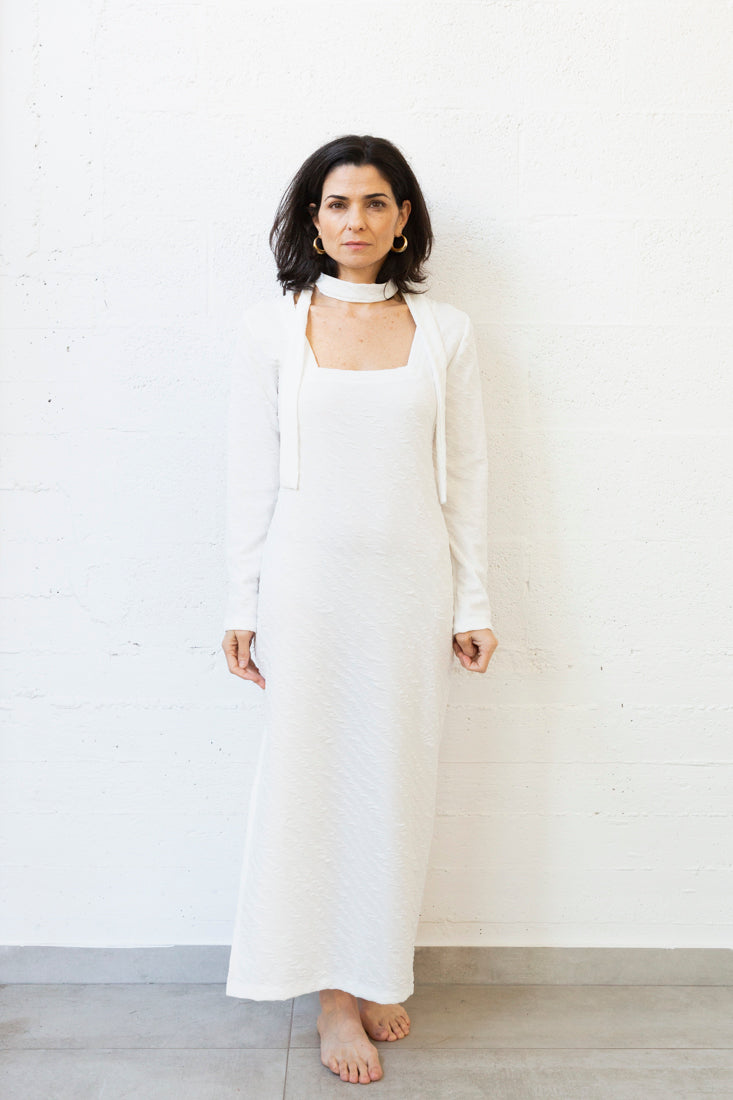 שמלת אנה לבנה