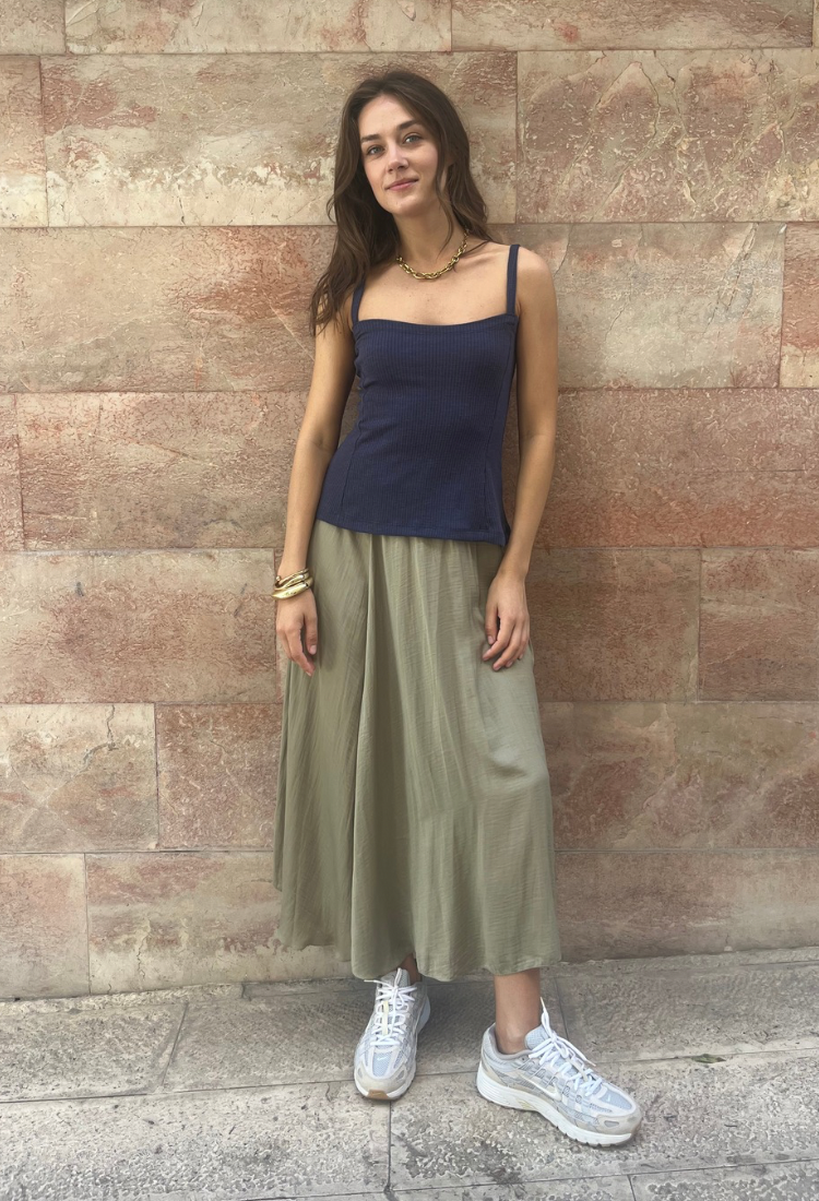 חצאית סו ירוק פיסטוק