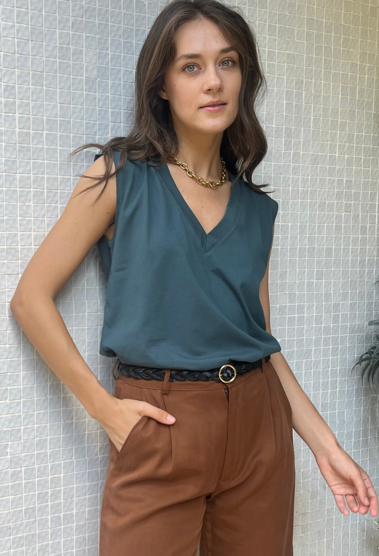 Elli green sleeveless shirt
