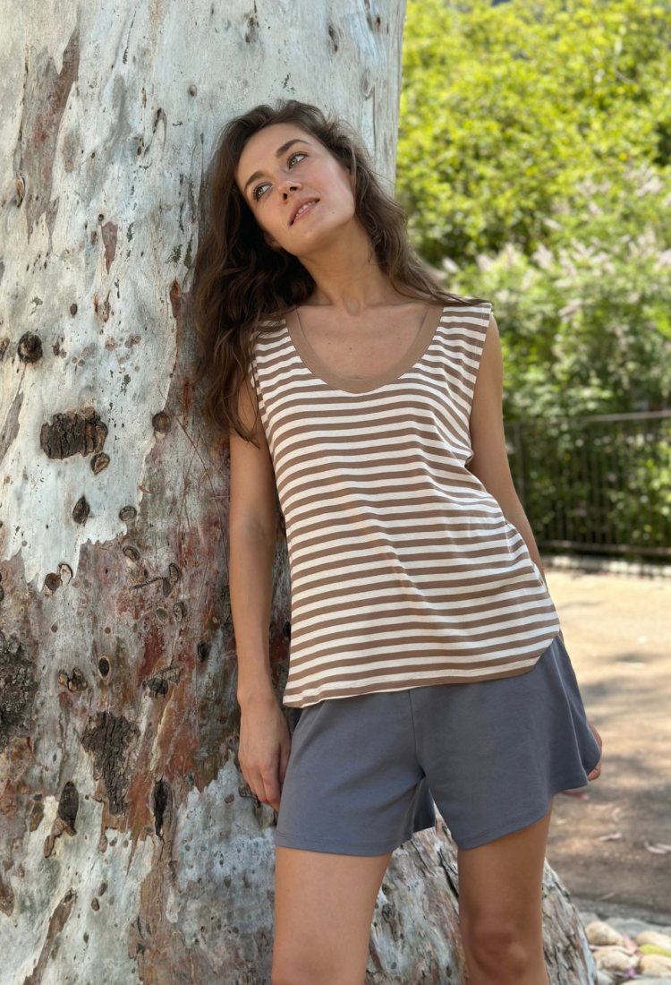 מכנסי גלי אפורים