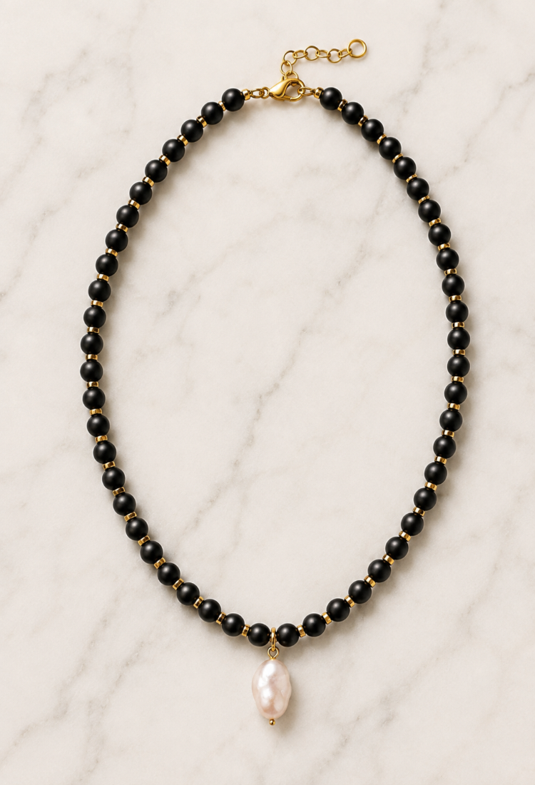 Ayelet black stone necklace