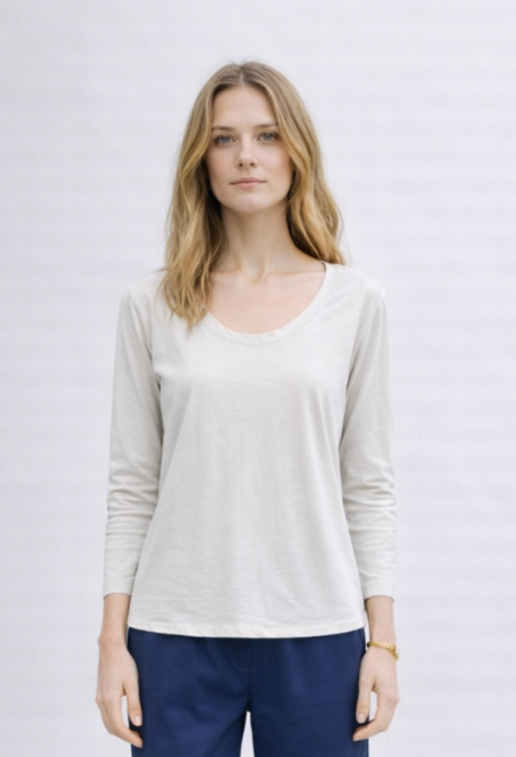 חולצת איילת בצבע אבן