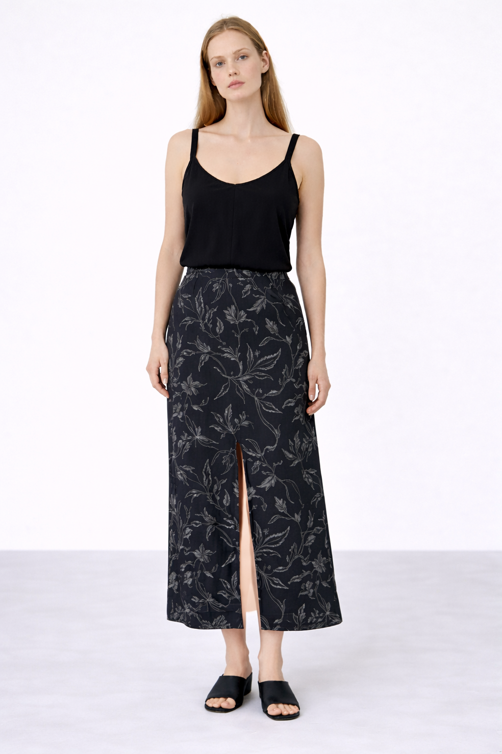 Mia black with gray flowers print maxi skirt
