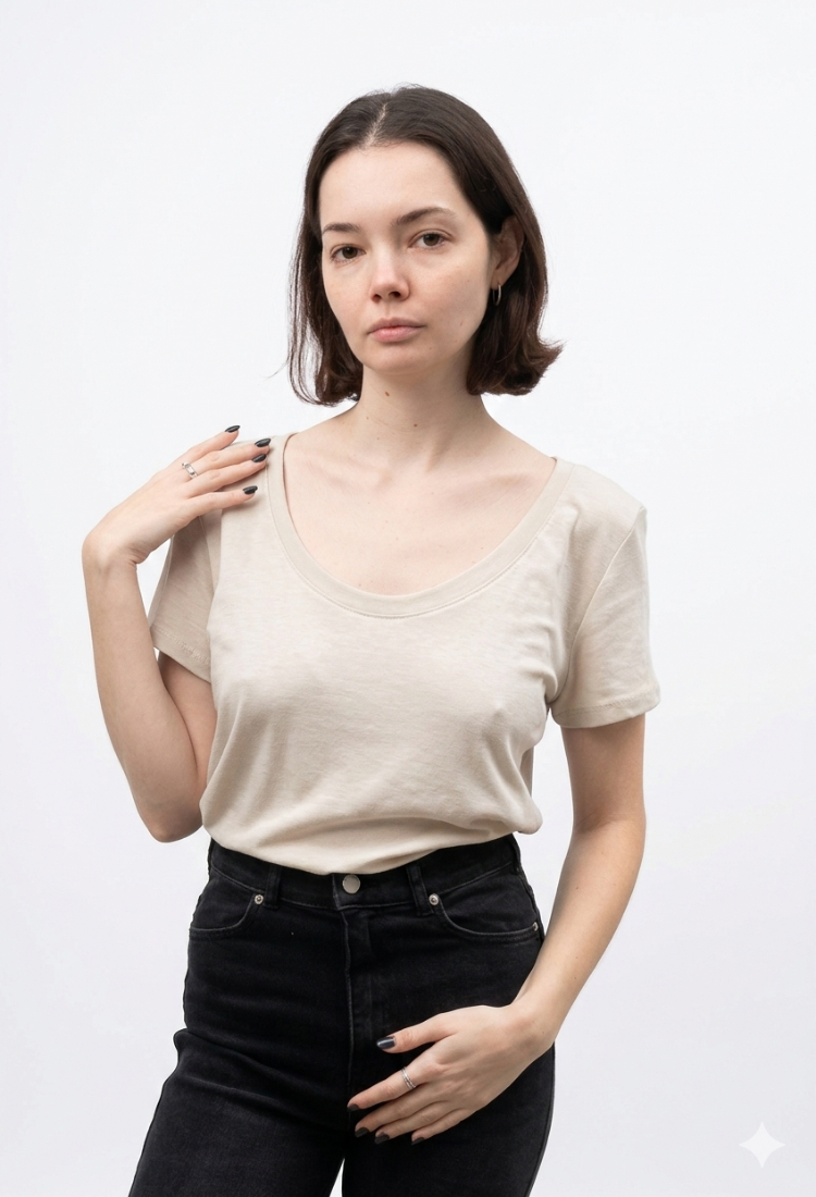 חולצת איילת בז