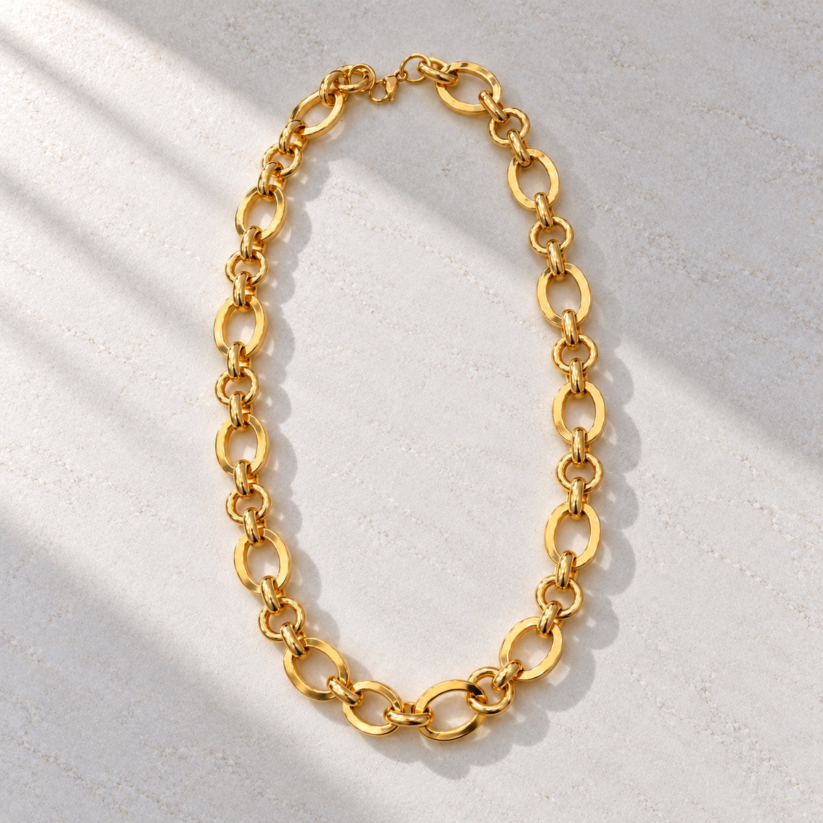 Gold-tone stainless steel link necklace – packshot