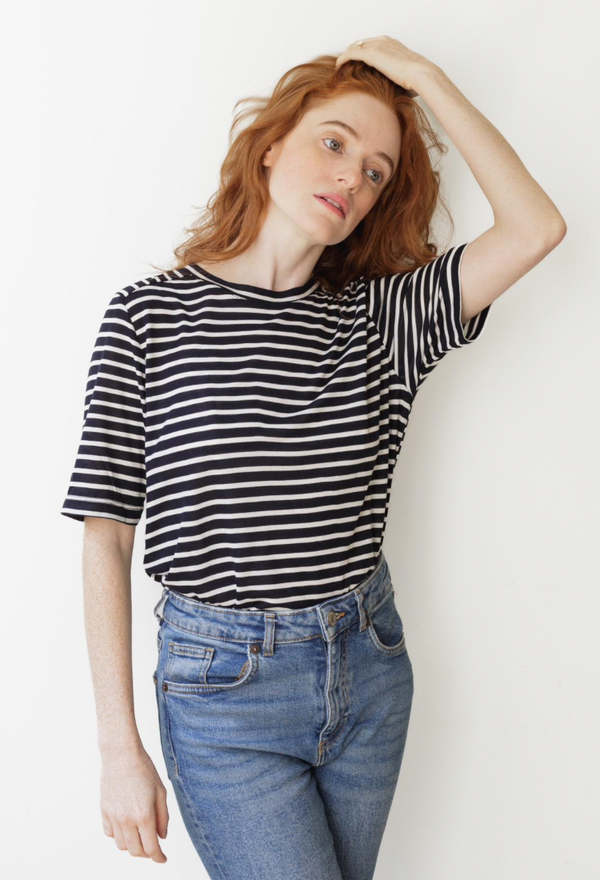Billy  white and blue stripes short sleeves  t- shirt