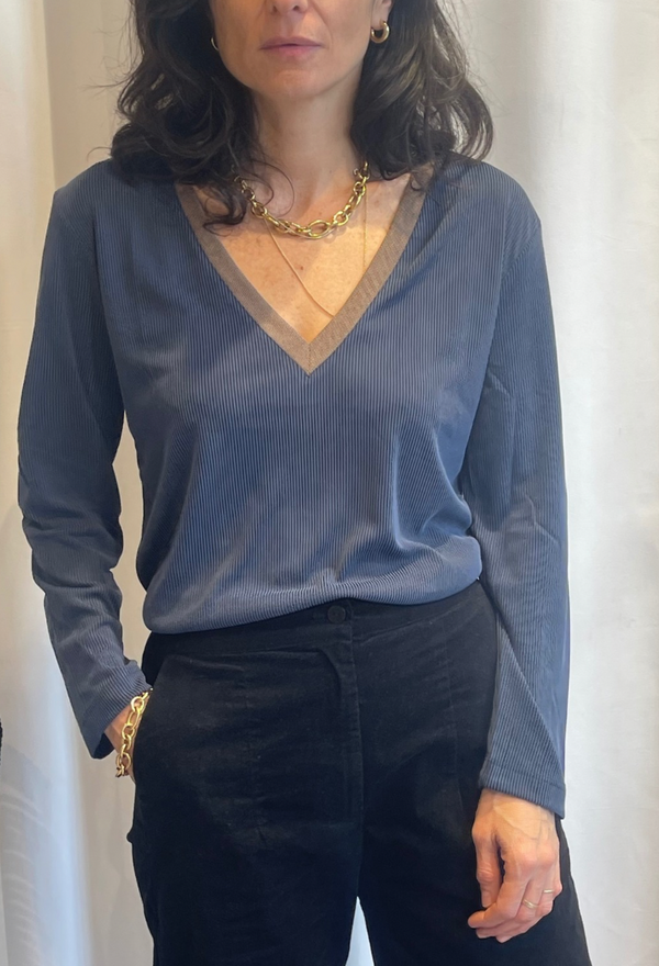 Elli blue Long Sleeves V Shirt