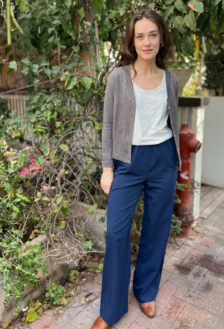 חולצת/עליונית עלמה אפורה