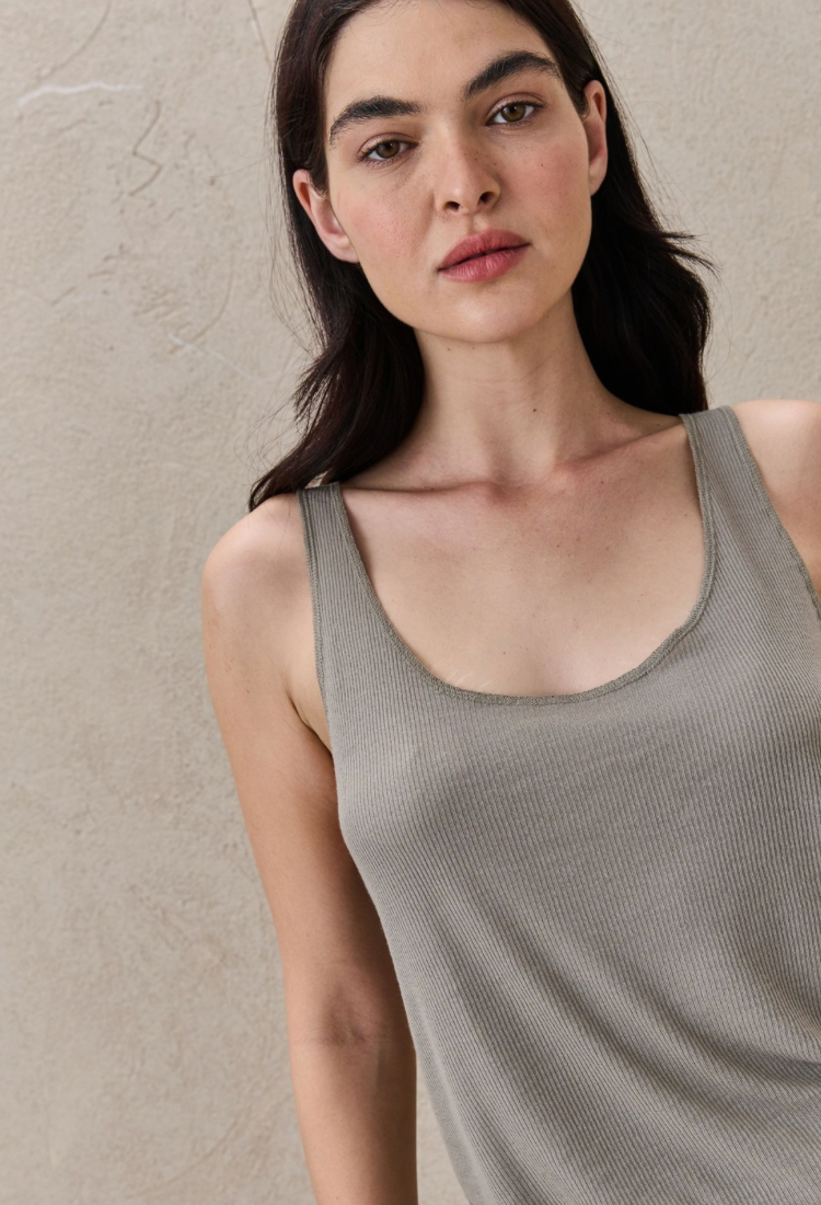 Diana sage tank -OM*ME TLV