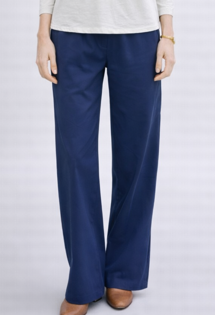 מכנסי טל כחולים