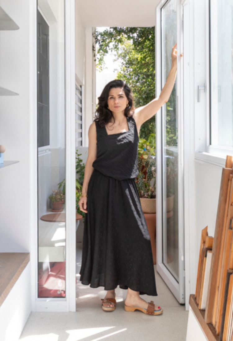 חצאית סו שחור