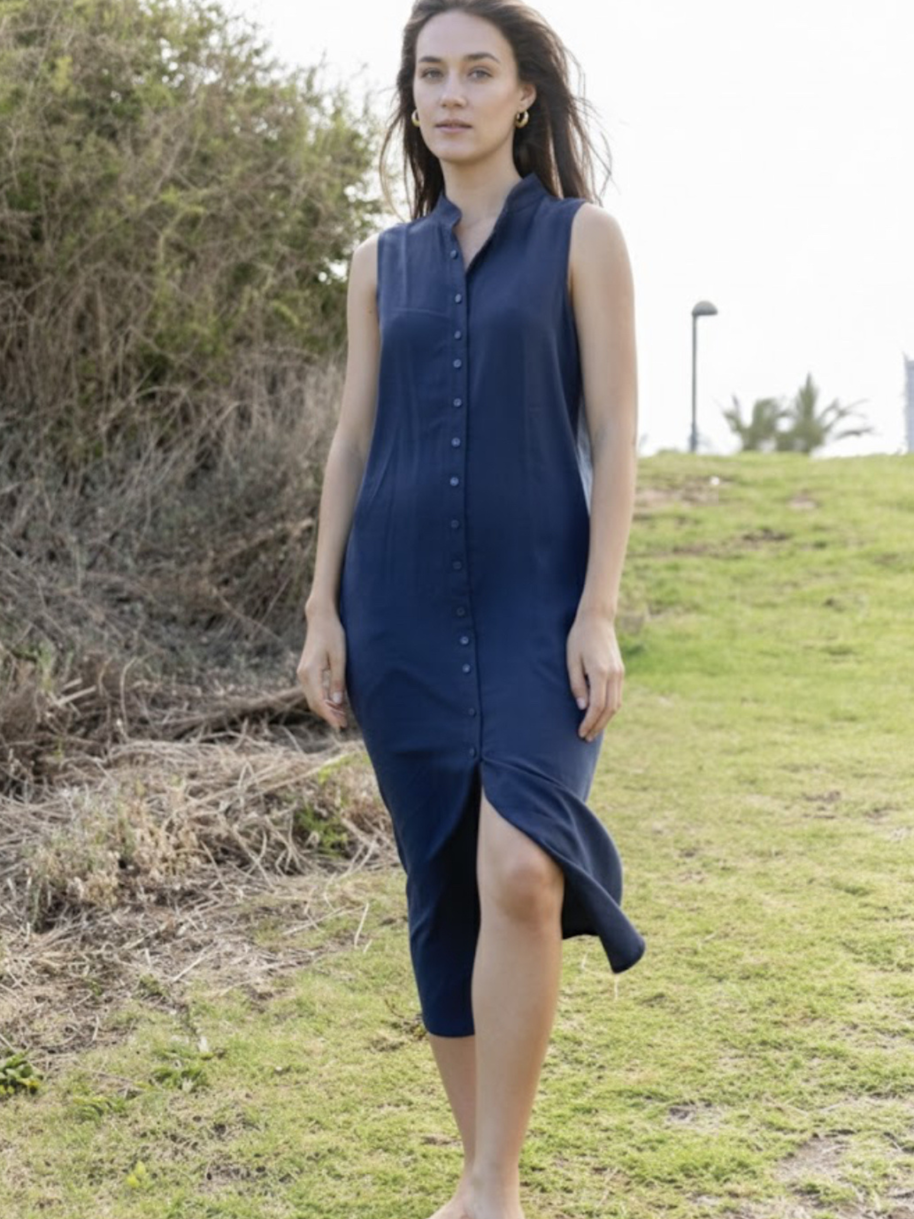 שמלת מיה כחול כהה