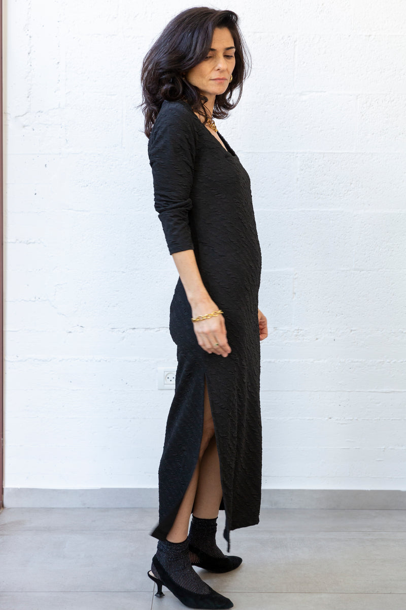 Anna black long Sleeves maxi dress