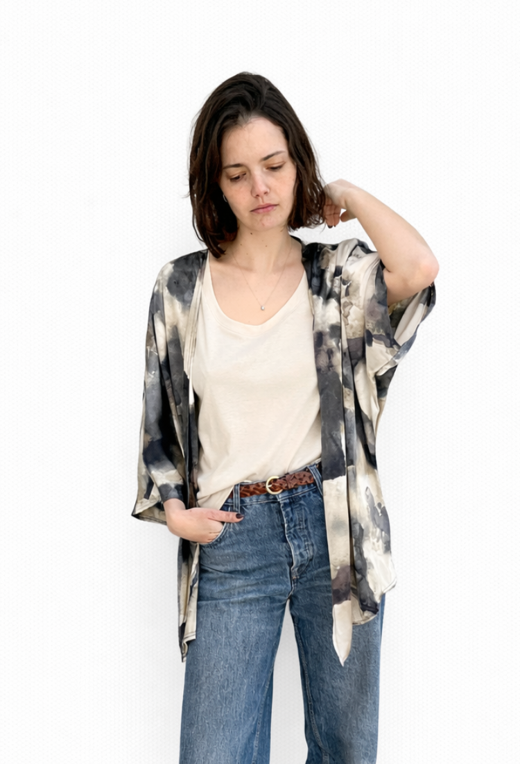 קימונו עדי עם פרינט טאי דאי אבן אפור