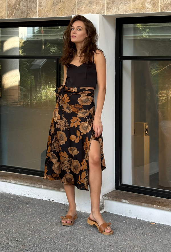 Lee black with brown flowera print  wrap skirt