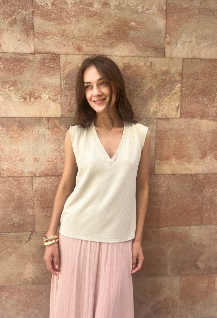 Elli stone sleeveless shirt
