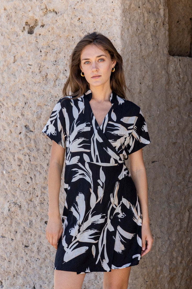 Noor black and white floral  print wrap dress