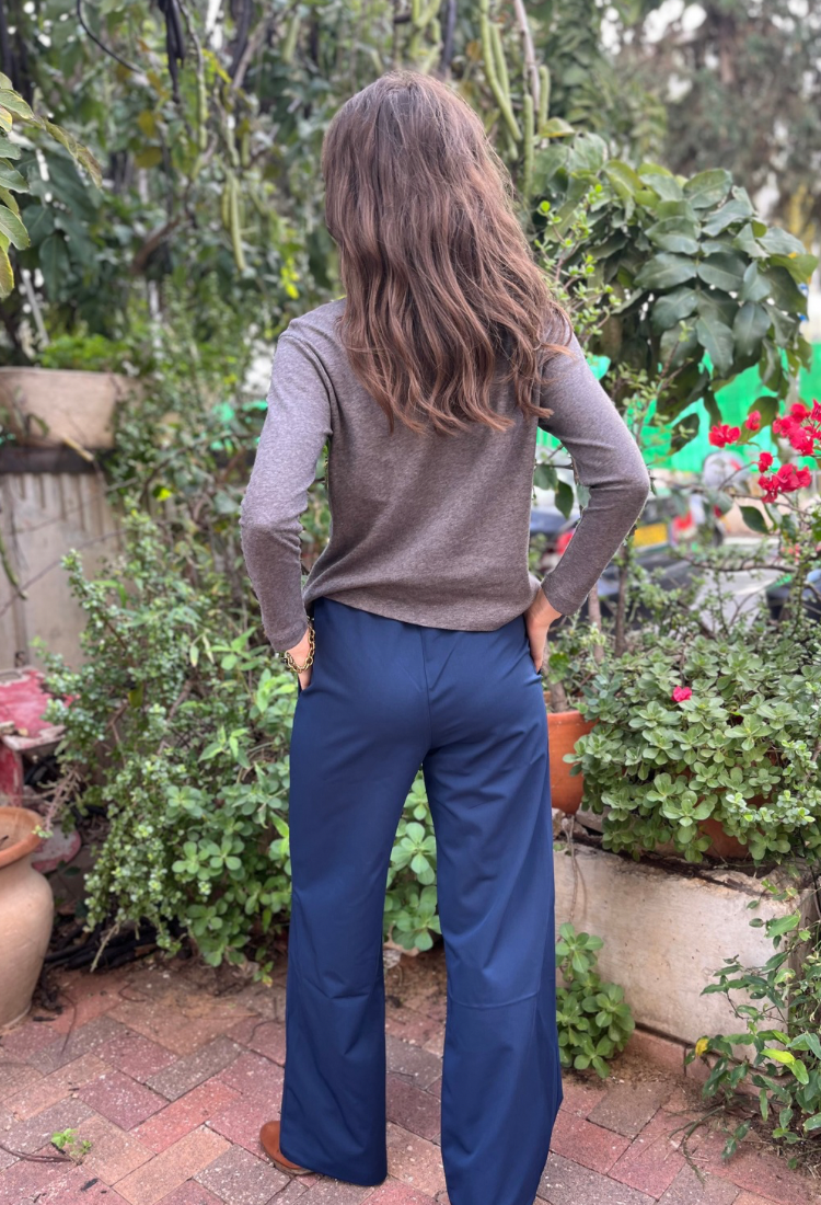 מכנסי טל כחולים