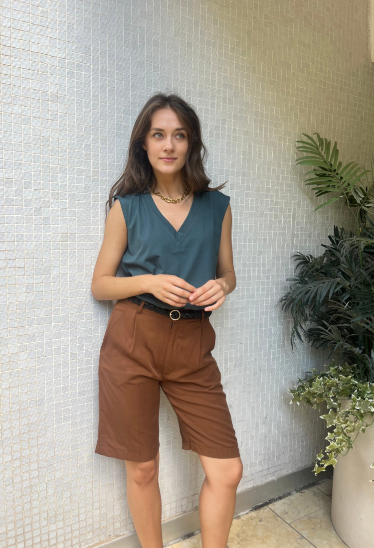 Neta Brown  short pants