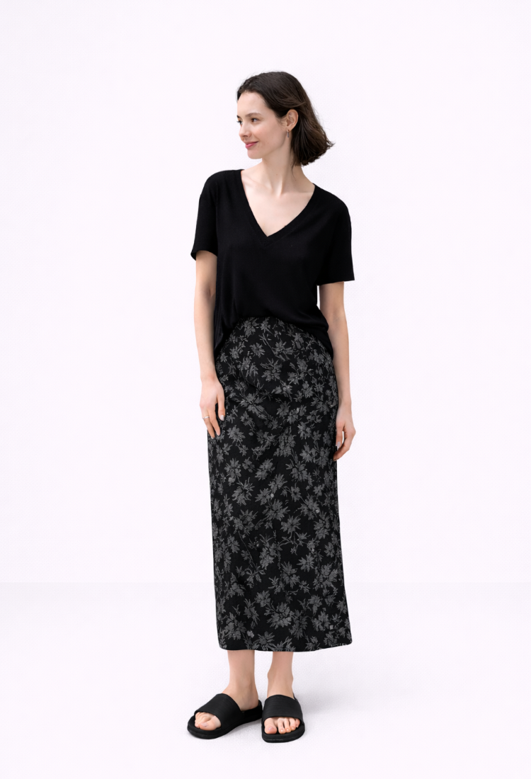 חצאית מיה פרחונית שחור אפור