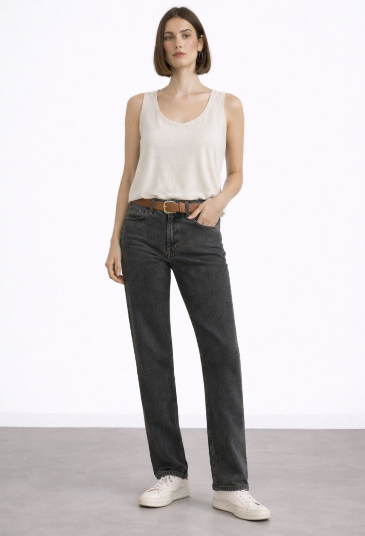 Ayelet stone a round neckline  sleeveless shirt