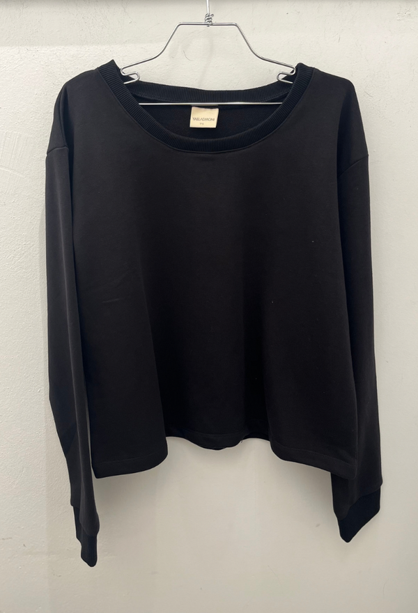 Black Orly sweatshirt