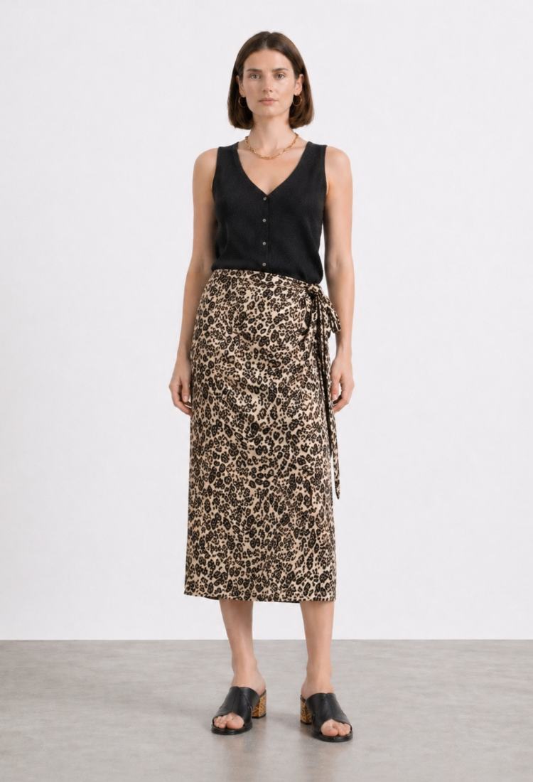 חצאית לי מעטפת מנומרת