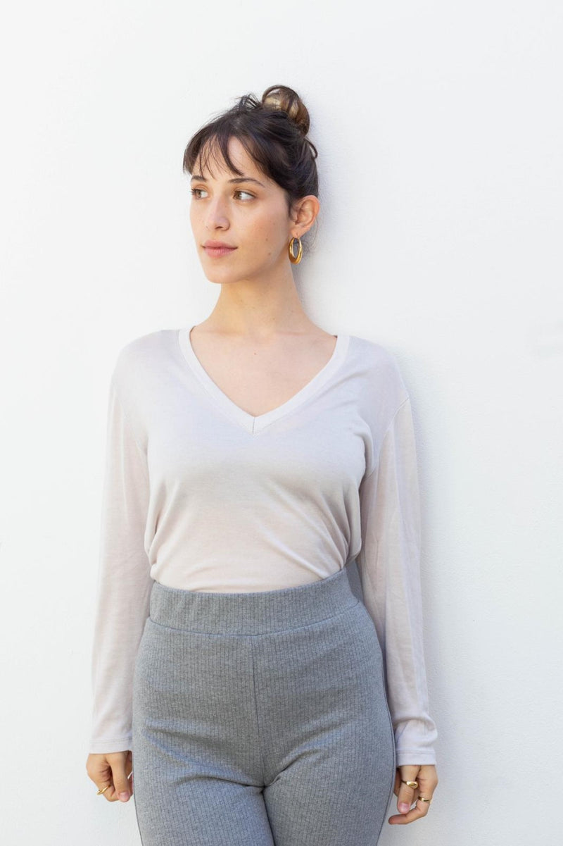 Elli White Long Sleeves V Shirt